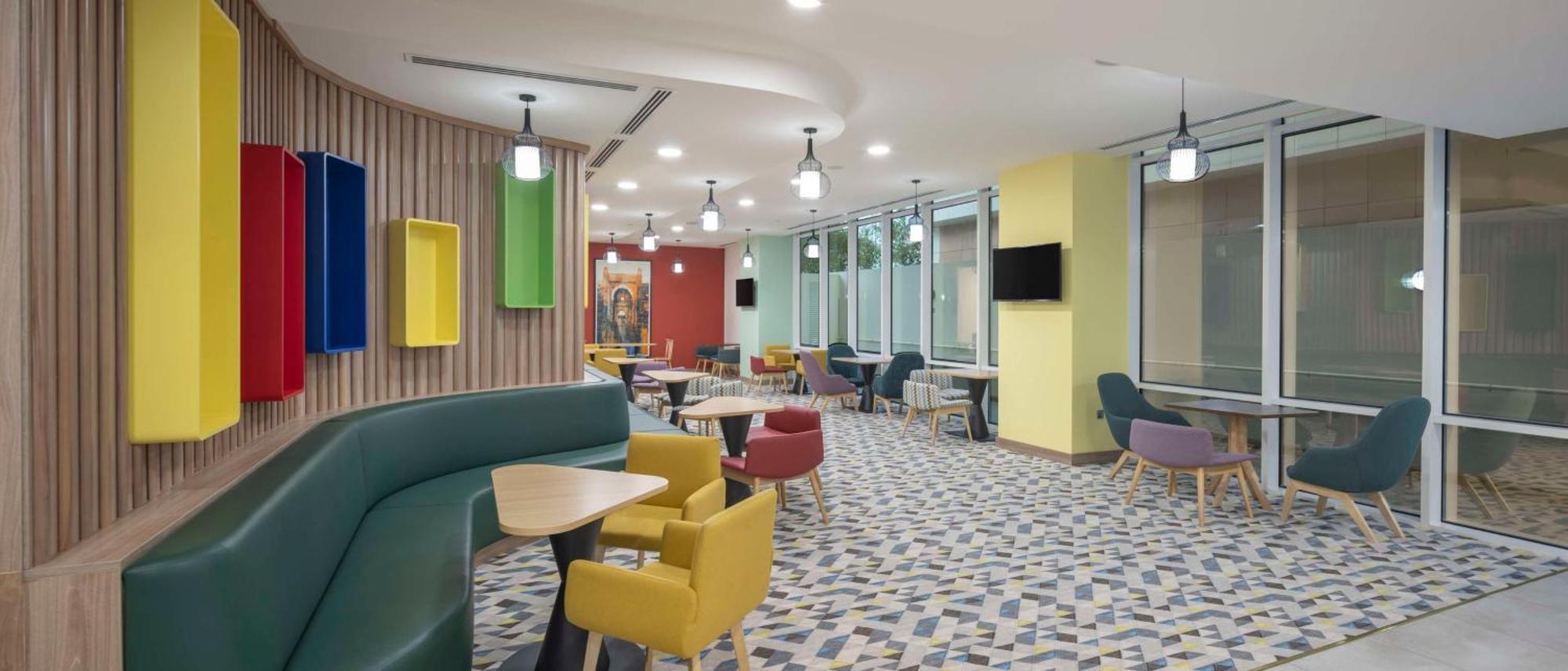 Hampton By Hilton Doha Old Town Hotel Екстериор снимка