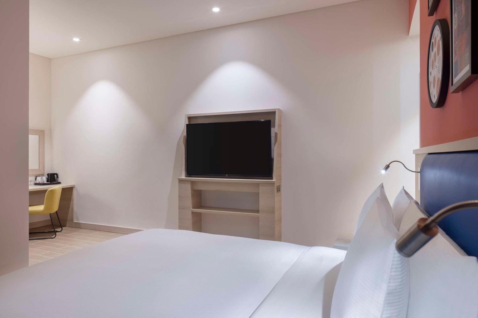 Hampton By Hilton Doha Old Town Hotel Екстериор снимка