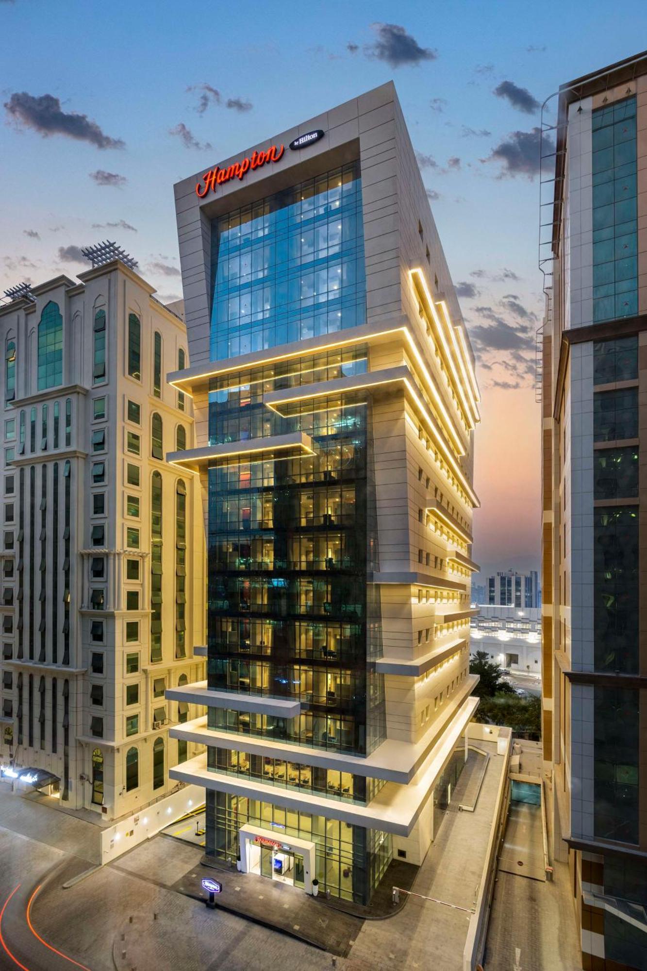 Hampton By Hilton Doha Old Town Hotel Екстериор снимка
