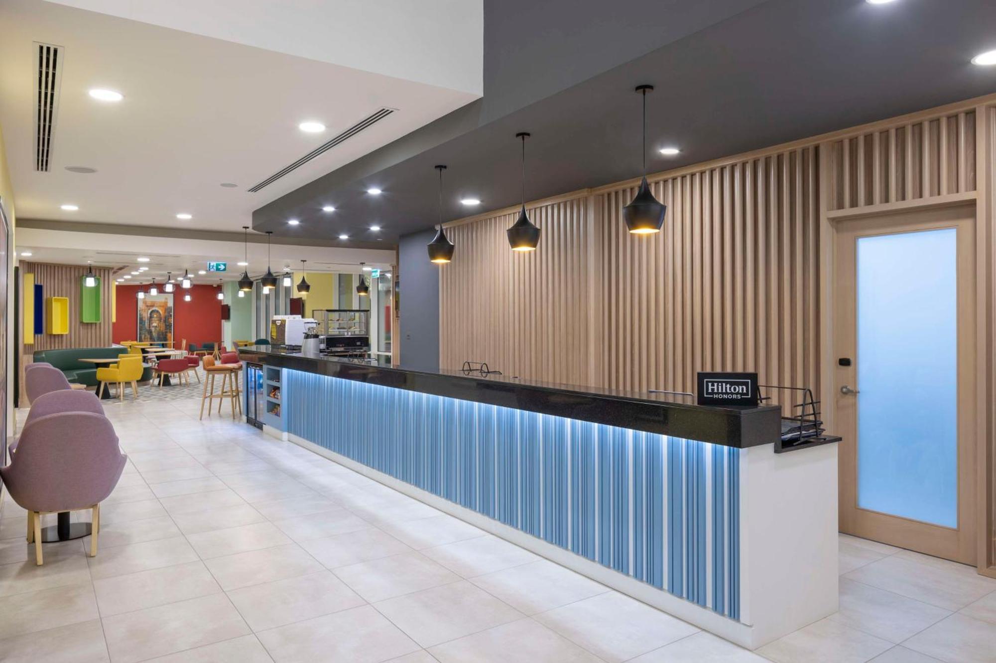 Hampton By Hilton Doha Old Town Hotel Екстериор снимка